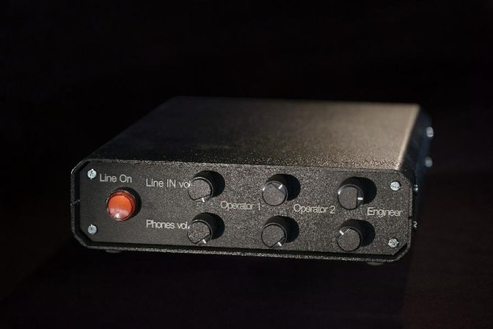 Intercom (1)